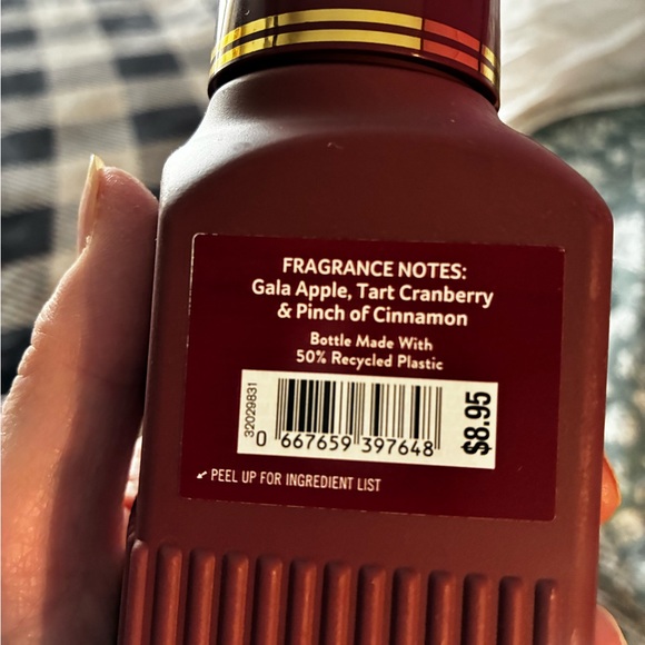 Cranberry & Gala Apple Foaming Hand Soap Set (4) - Picture 3 of 5